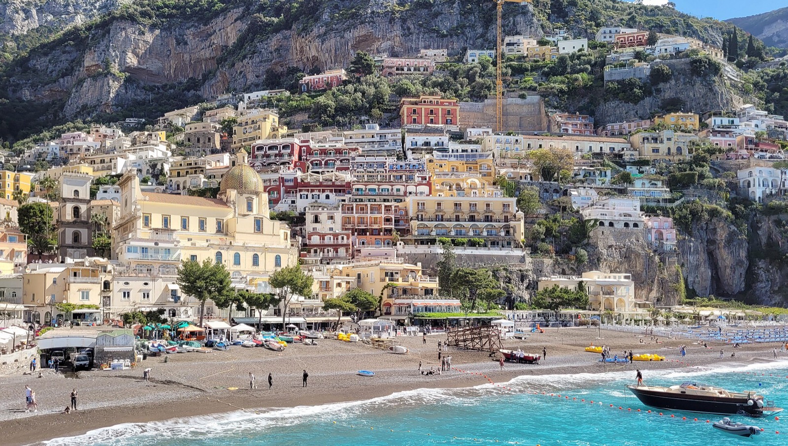 Positano's colourful houses rising above the sea